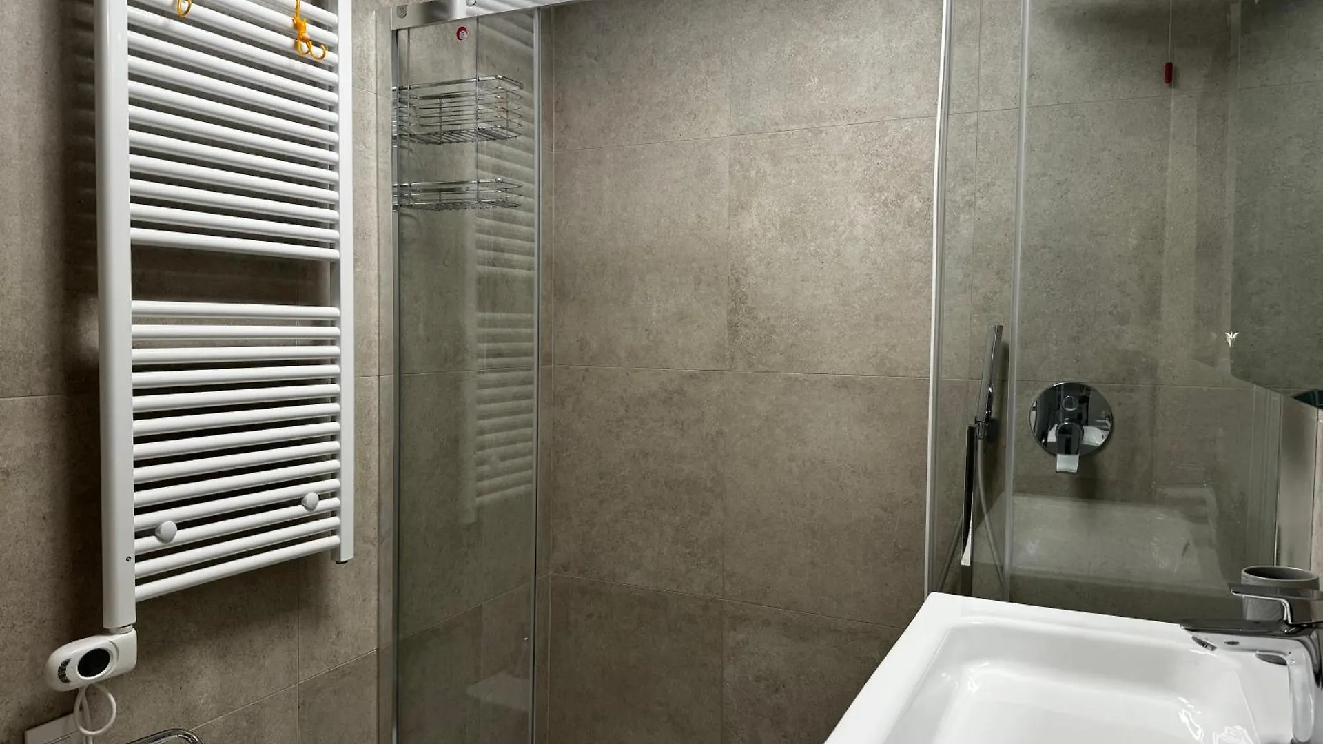 Apartment Macchi 61 - Central Station Milan